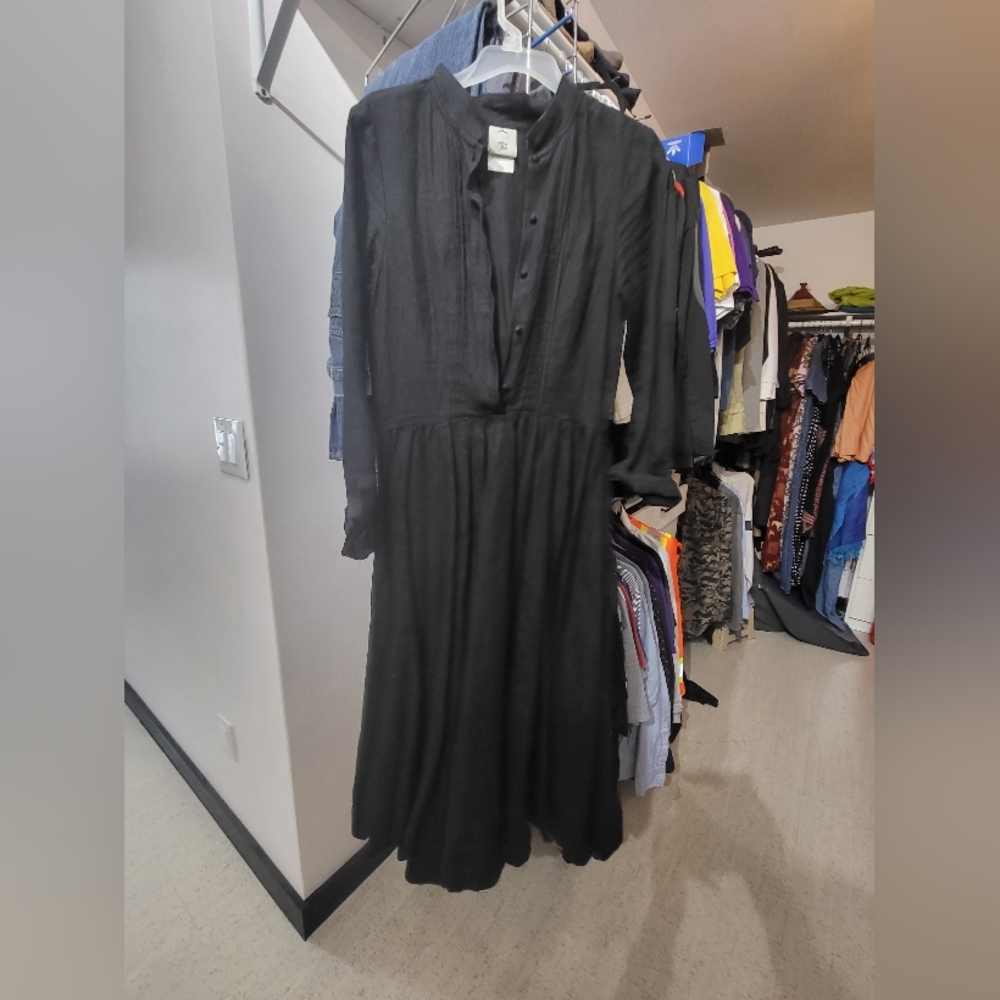 Son de Flor 100% linen classic dress like new